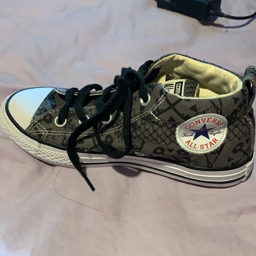 Converse